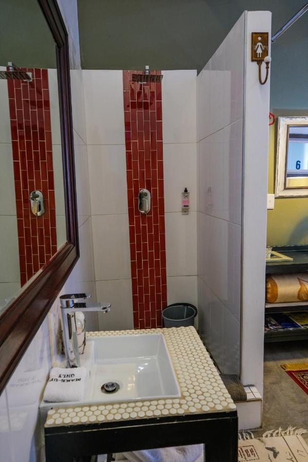 Rose Acres Guest House 帕雷斯 外观 照片