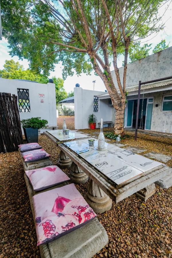 Rose Acres Guest House 帕雷斯 外观 照片