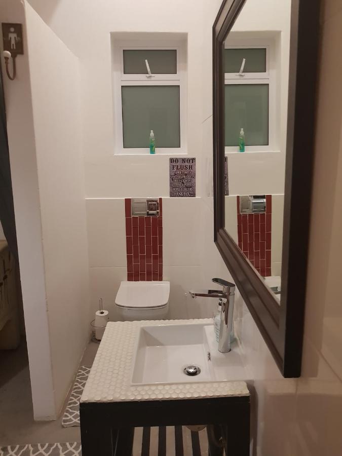 Rose Acres Guest House 帕雷斯 外观 照片